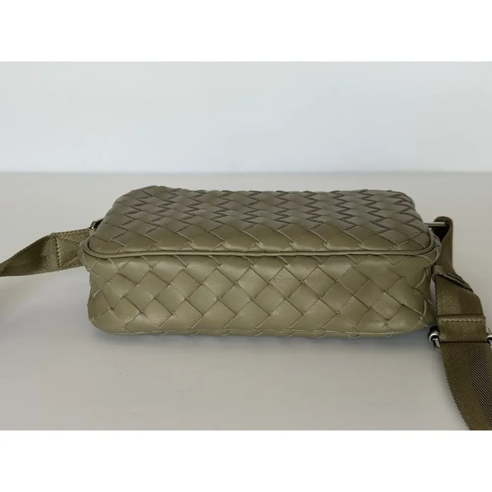 Bottega Veneta Intrecciato Leather Crossbody Bag Taupe 710048 Italy NWT $2500